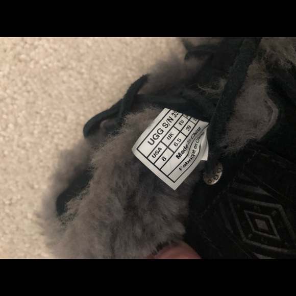 Lace up UGG boots - Picture 5 of 7